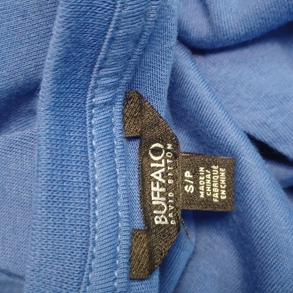 Buffalo David Bitton "Dazzling Blue" Darcy Rocker Boyfriend T-Shirt NEW- Sz. Sm - Picture 4 of 6